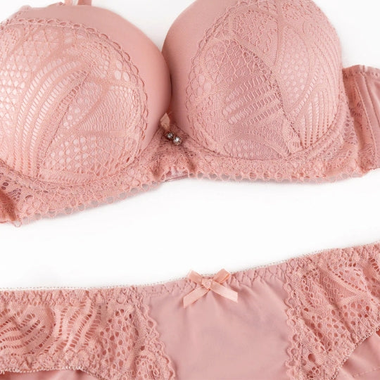 Lace Padded Support Lingerie Set